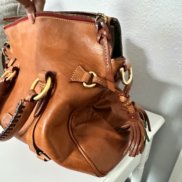 Dooney and Bourke leather satchel - Picture 6 of 7